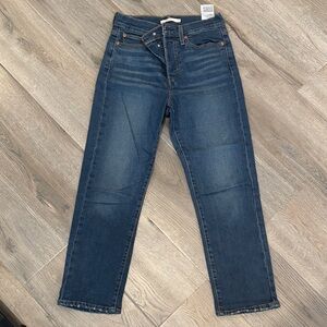 Levi’s Wedgie Straight